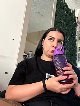 Abril_Luv's cam snapshot