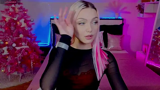 LinaLirian live sex cam