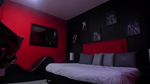 Thiagogomez live sex cam