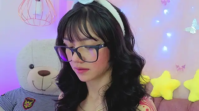 april_bennett's cam snapshot