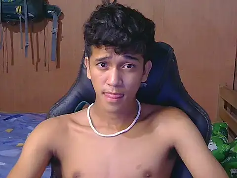 hugekenbigcock's cam snapshot