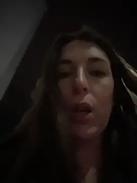 MommmyYummy's cam snapshot