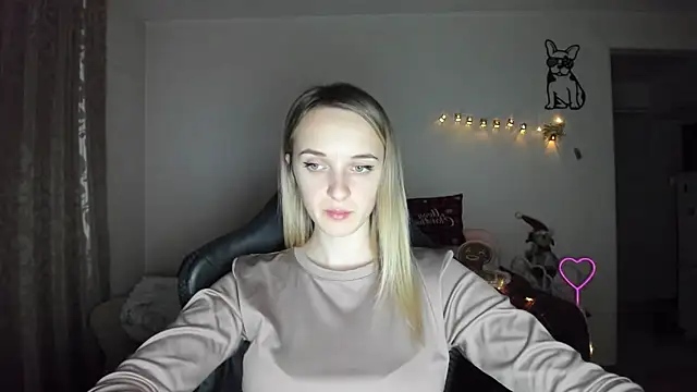 RouseReed's cam snapshot