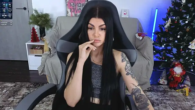 Tiffany_lab's cam snapshot