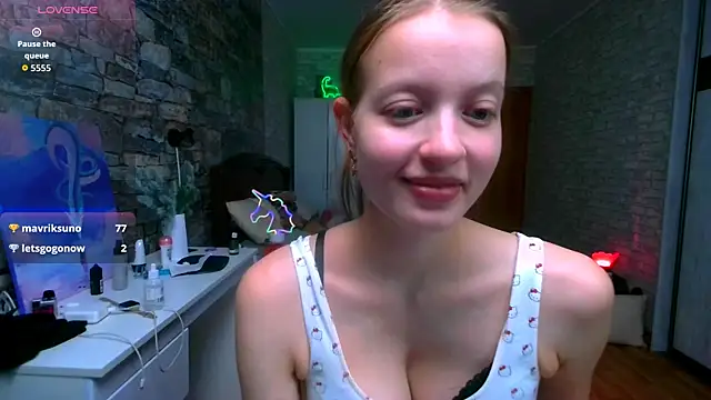 __Aphrodita__wow__'s cam snapshot