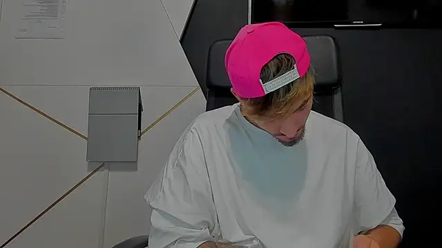 BrandonTate's cam snapshot