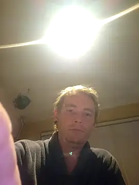 piercingpik live sex cam