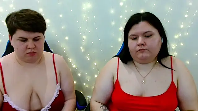 BeckyAndHellen live sex cam