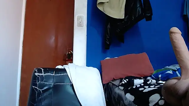 ethasteban27 live sex cam