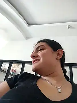 carlafox05 live sex cam