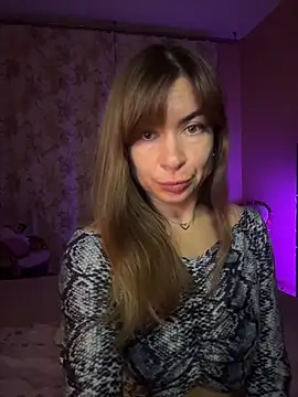 Mary_Kiitty's cam snapshot