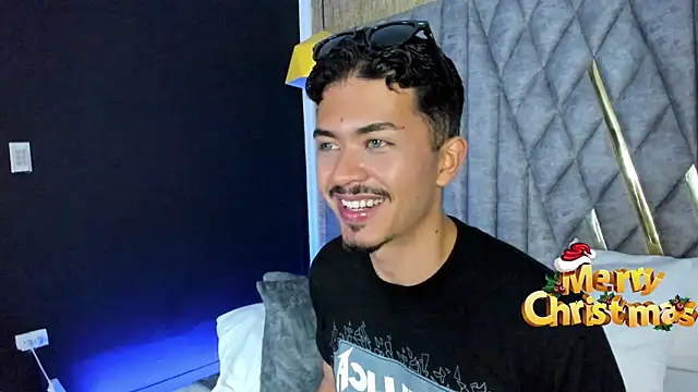 NicolaiKarav live sex cam