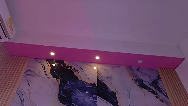 hotiergirl's cam snapshot