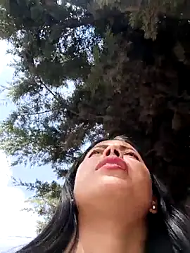 _andrea30's cam snapshot