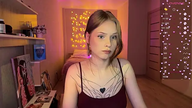 lisa_barbie's cam snapshot