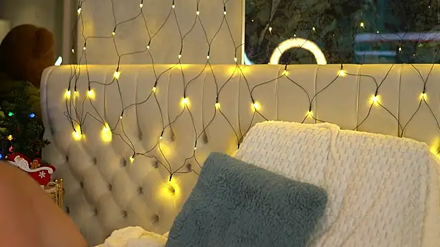 LuxenNoir's cam snapshot