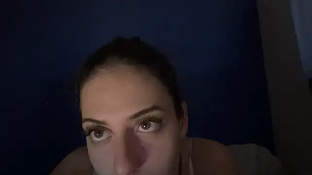 CoquineCharmeuse's cam snapshot