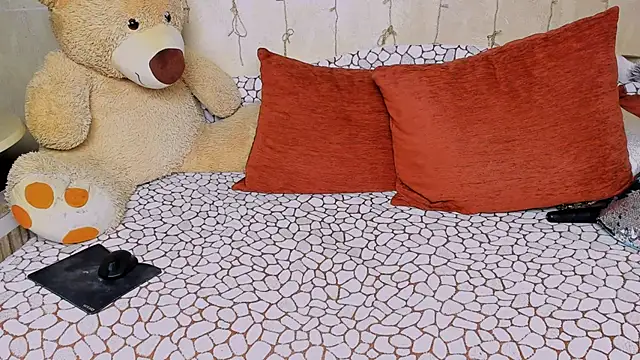 Amberhotqueen's cam snapshot