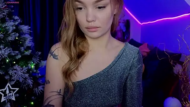 KitsyMoore's cam snapshot