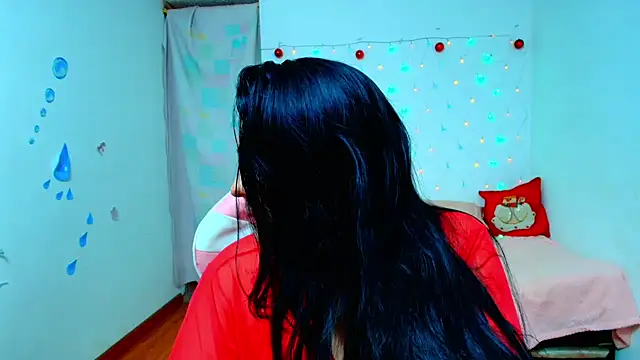 Danna_Saturnitee's cam snapshot