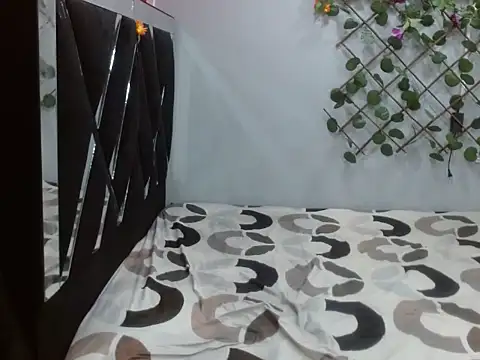 Andreaebony's cam snapshot