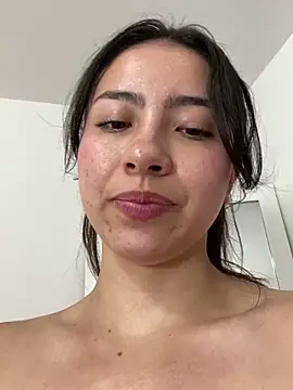 shayla__bross's cam snapshot