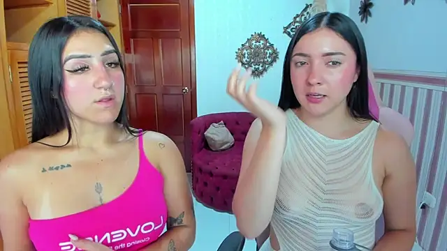 Isa_And_Natasha live sex cam