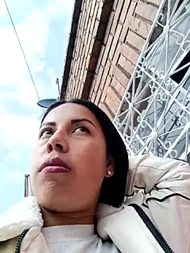 _andrea30 live sex cam