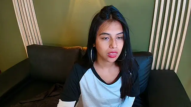 Sub_Scarlett's cam snapshot