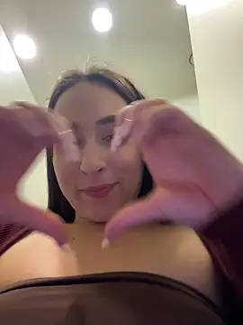 Holly_Play live sex cam