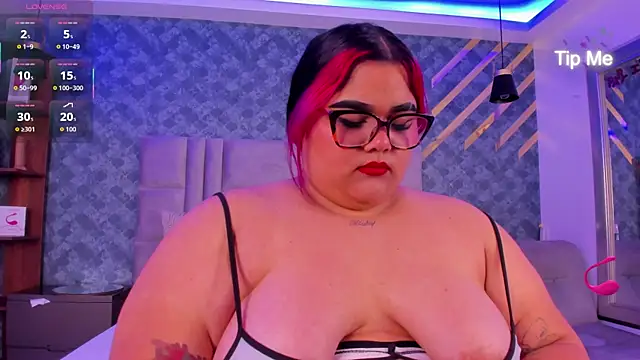 AlyzzandreRouge's cam snapshot