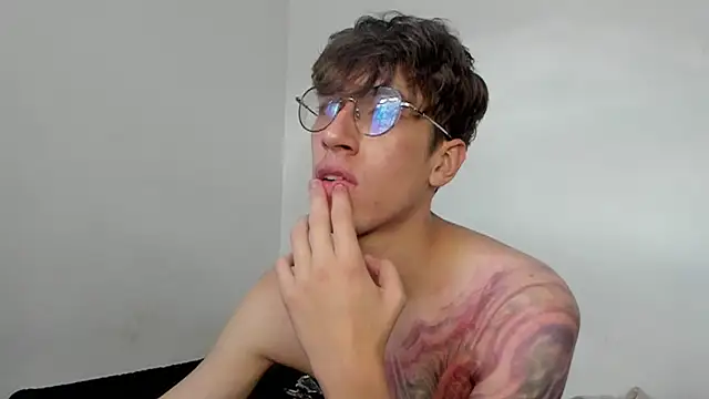 Dio__morningstar's cam snapshot