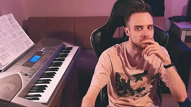 Sweetparker's cam snapshot