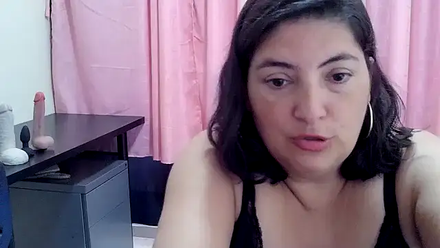 lina_maria99's cam snapshot