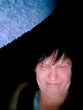 Apeesynka55211's cam snapshot