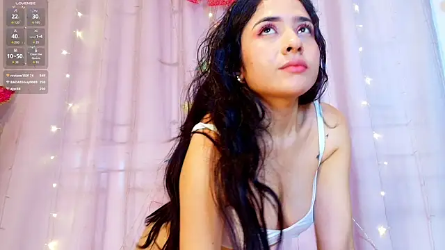 adara_johnson__'s cam snapshot