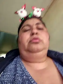 curvy_diva_'s cam snapshot