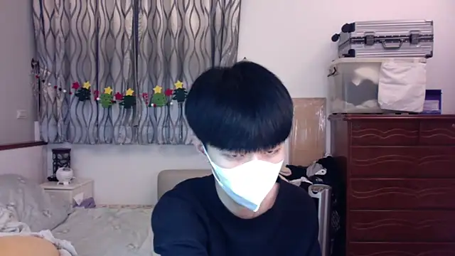 kai101010's cam snapshot