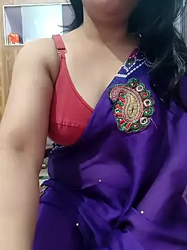 roshni_agrawal0's cam snapshot