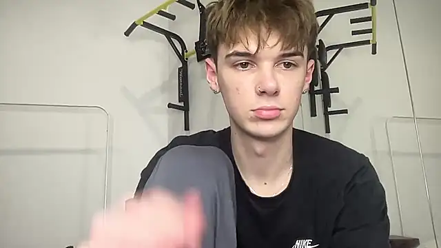 Milk_Guy's cam snapshot