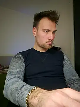 mrlyuis's cam snapshot