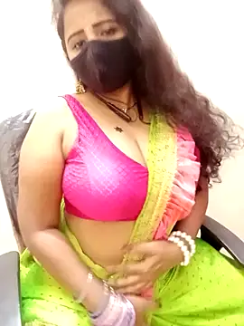 tamil_Vennila's cam snapshot