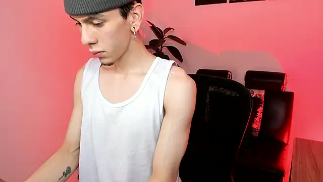 James_Adams_01's cam snapshot