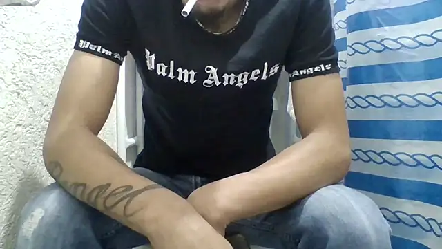 Leonul's cam snapshot