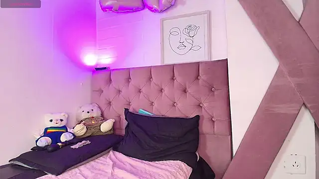 PepperTwink live sex cam