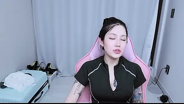 MISA_02 live sex cam