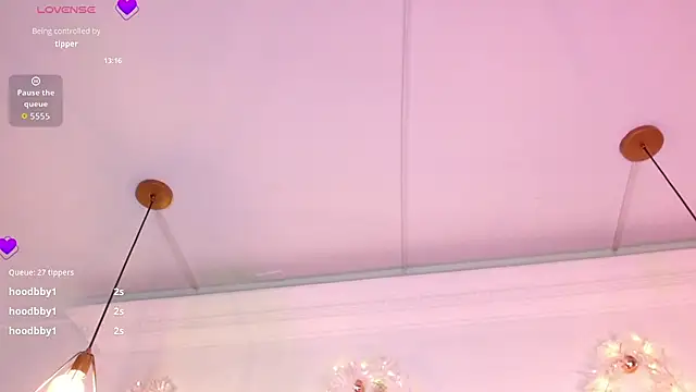 Desire_Evelyn's cam snapshot