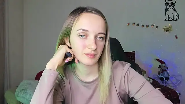 RouseReed's cam snapshot