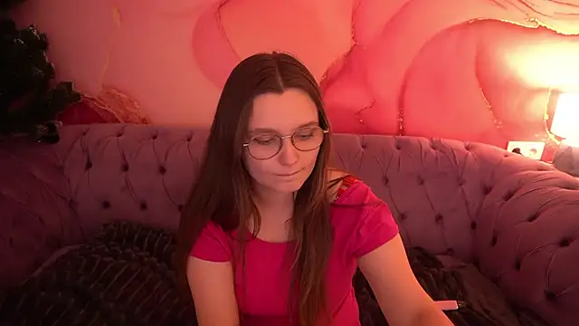 MagicPeachh_'s cam snapshot