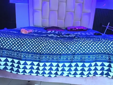 Carla_evans_'s cam snapshot